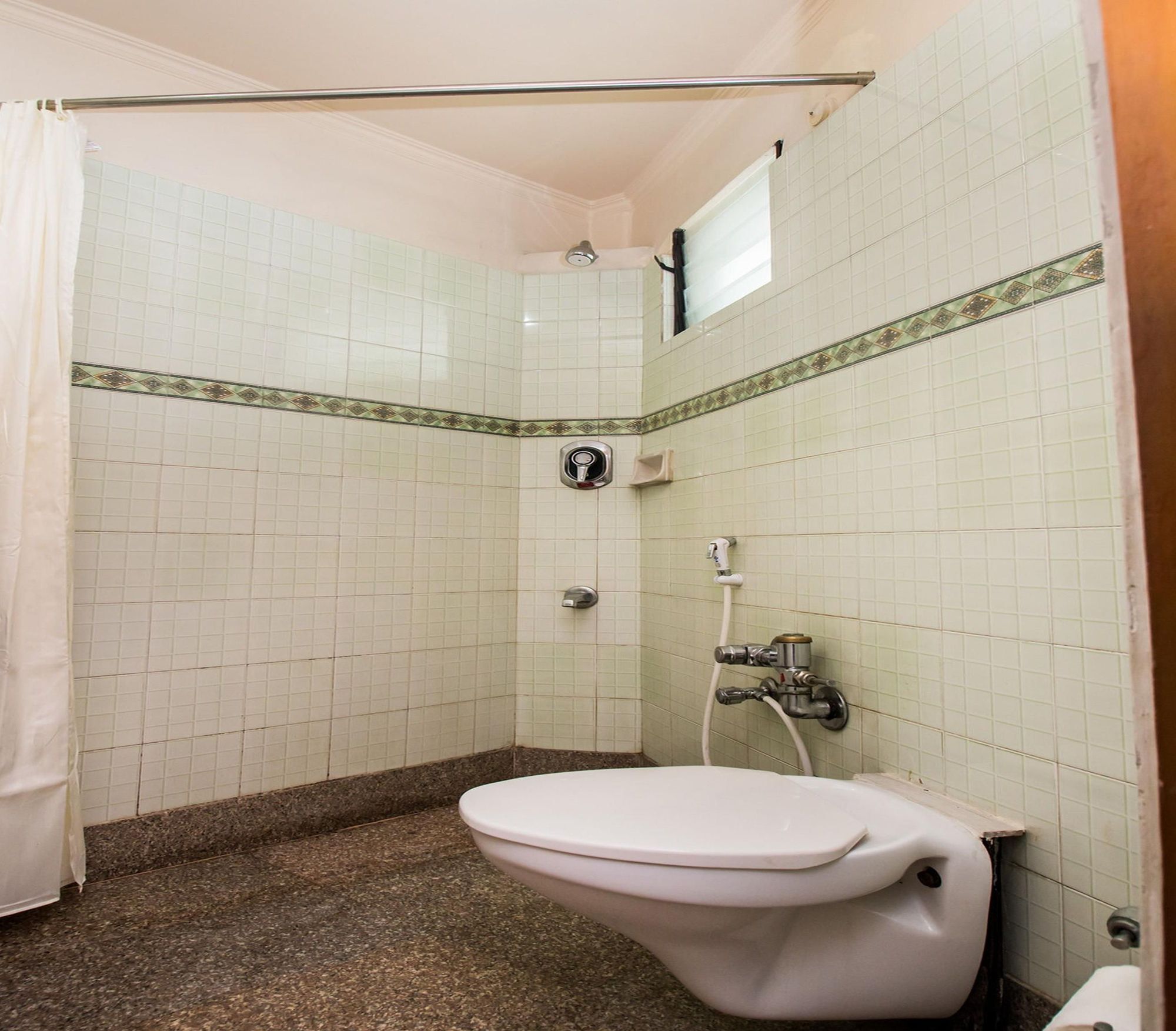 Oyo 9912 Hotel Rock Sea Manali  Ngoại thất bức ảnh